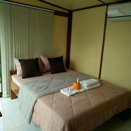 Romyen House Hotel Ban Nong Nam Khan Buitenkant foto
