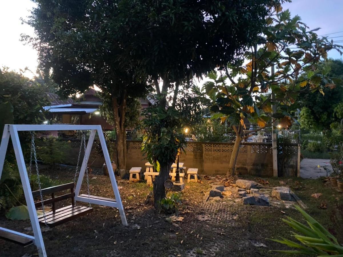 Romyen House Hotel Ban Nong Nam Khan Buitenkant foto