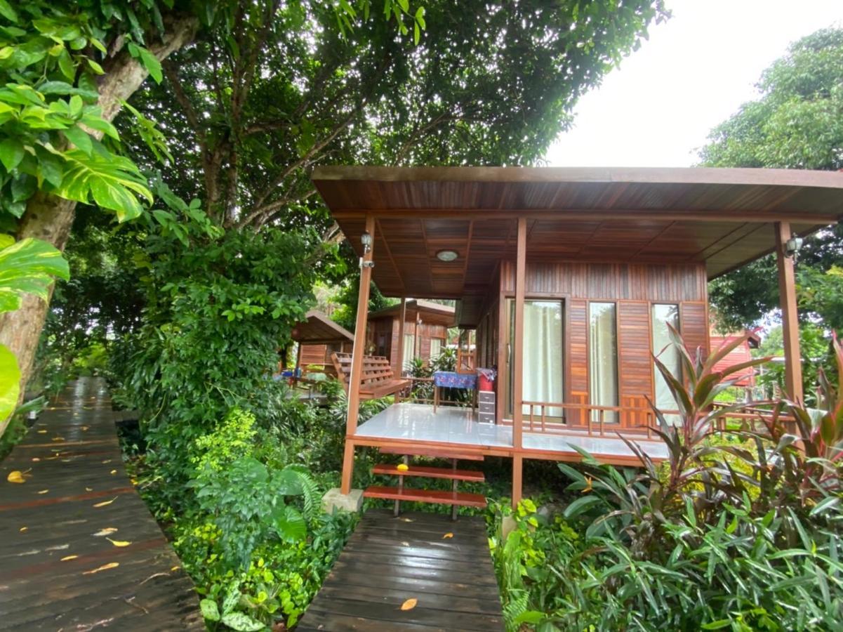 Romyen House Hotel Ban Nong Nam Khan Buitenkant foto