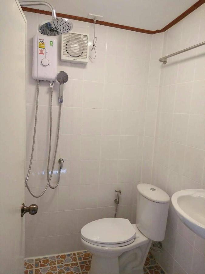 Romyen House Hotel Ban Nong Nam Khan Buitenkant foto