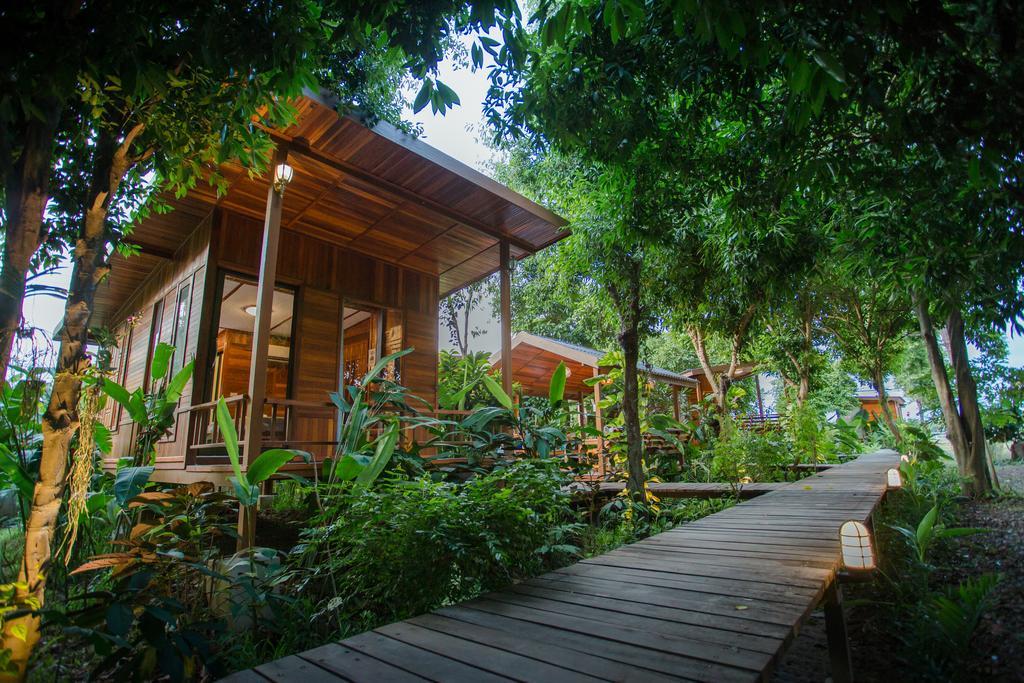 Romyen House Hotel Ban Nong Nam Khan Buitenkant foto