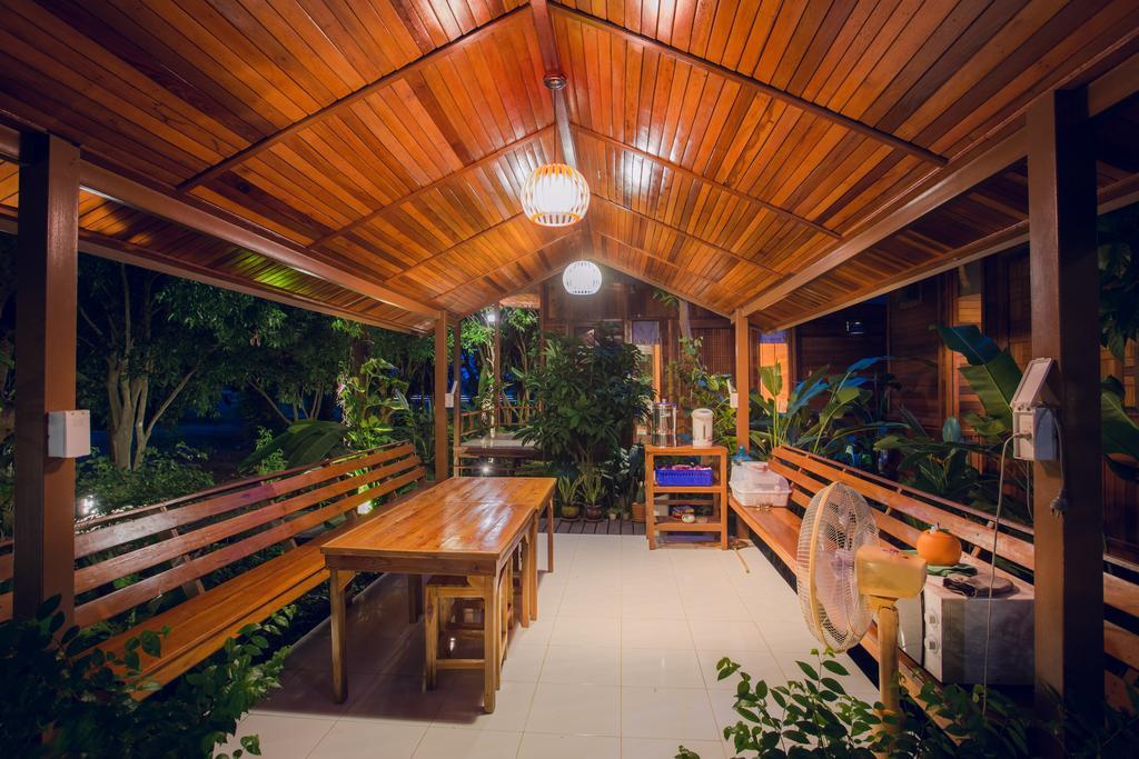 Romyen House Hotel Ban Nong Nam Khan Buitenkant foto